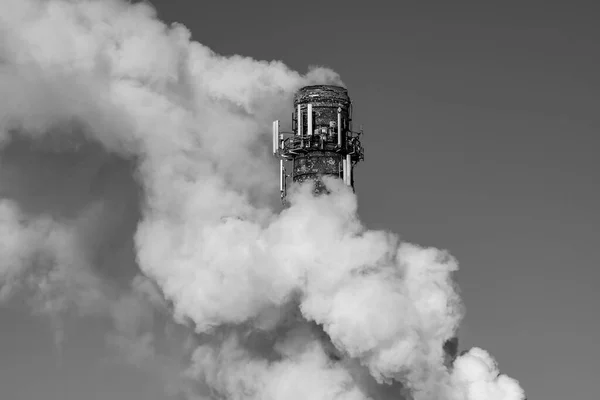 Black White Photo Chimney Smoke Factory Chimneys Smoking Dense White — Stock Photo, Image