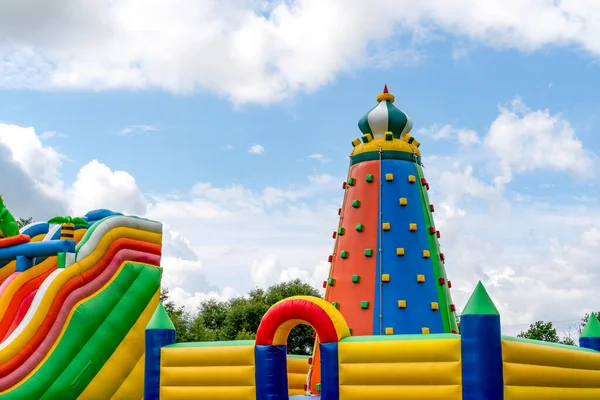 Torre Escalada Inflável Corrediça Curso Obstáculo Para Jogos Infantis Atividades — Fotografia de Stock