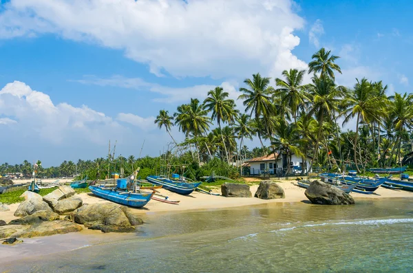 Praia tropical no Sri Lanka — Fotografia de Stock