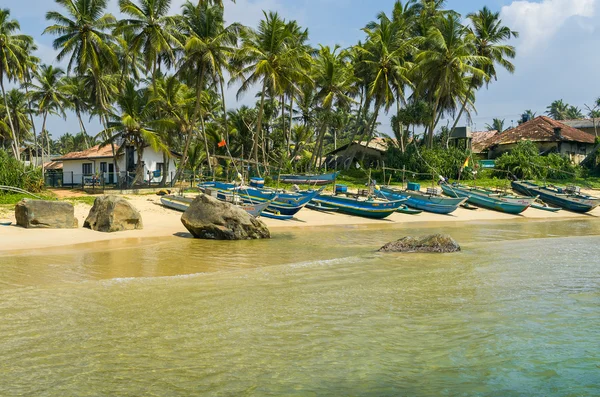 Praia tropical no Sri Lanka — Fotografia de Stock