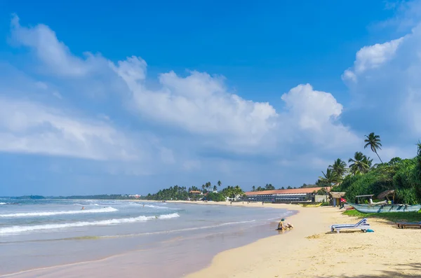 Tropical beach in Sri Lanka — Stock Photo, Image