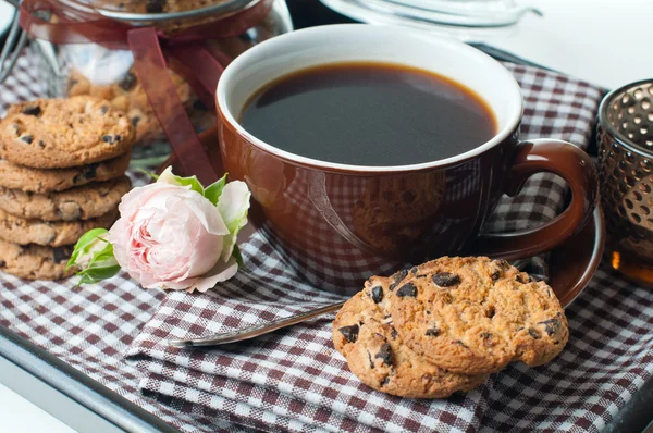 Desayuno fresco, café y galletas — Foto de Stock