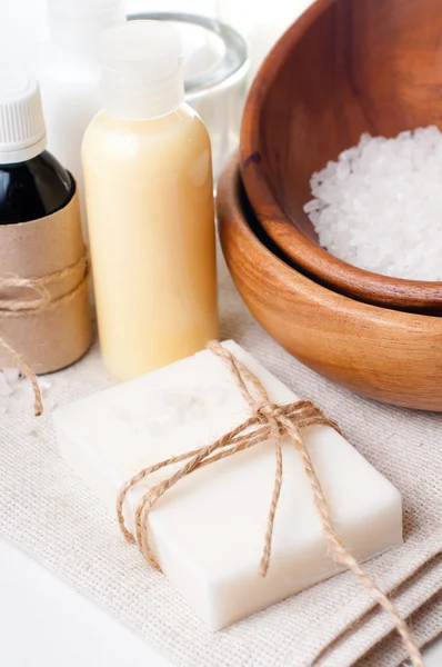 Gros plan sur les produits pour spa et soins du corps — Photo