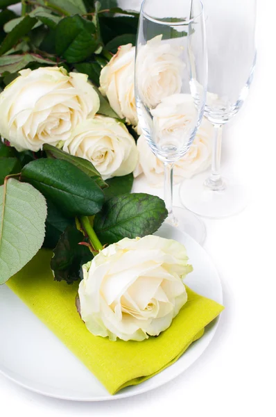 Cadre de table festive avec roses — Photo