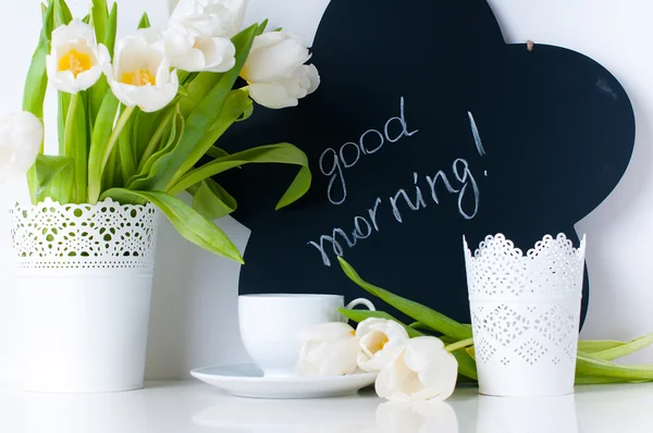 White tulips and chalk board — Stock Photo, Image