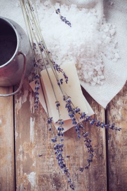 doğal sabun, lavanta, tuz, bez
