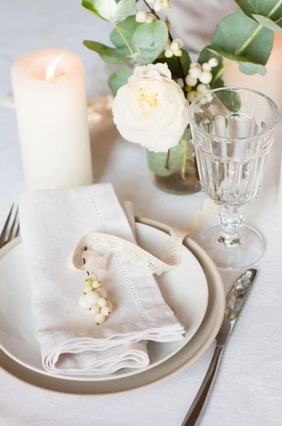 Beautiful festive table setting — Stock Photo, Image