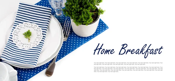 Table setting for breakfast in navy blue tones — Stock Photo, Image