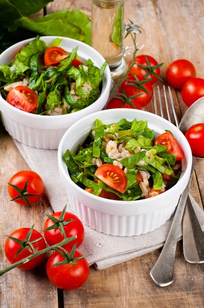Vegetable salad with spinach — Stock Photo, Image