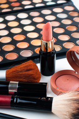 kozmetik ve makyaj seti