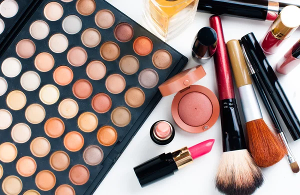 Conjunto de maquillaje y cosméticos — Foto de Stock