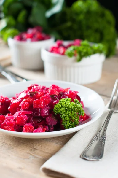 Salada de beterraba com salsa — Fotografia de Stock