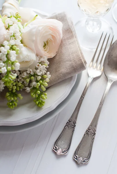 Hochzeit elegante Tischdekoration — Stockfoto