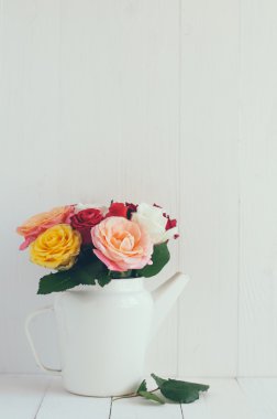 kahve renkli gül Beyaz Emaye