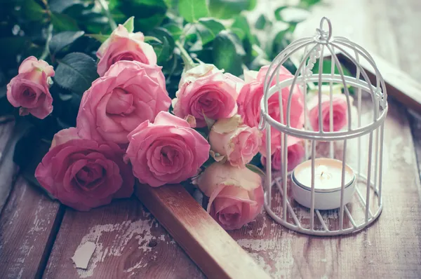 Vintage decor with roses — Stock Photo, Image