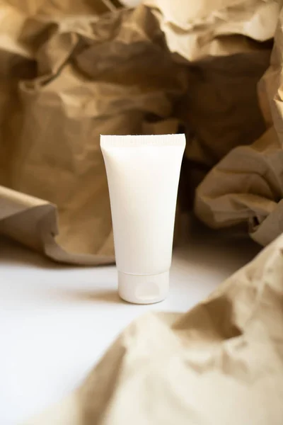 White tube of cream mock-up, design ready cosmetic and care product packaging — Stock Photo, Image