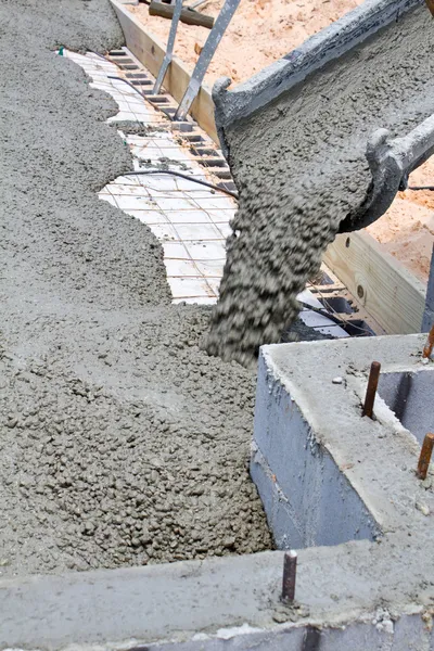 Hälla betongplatta — Stockfoto
