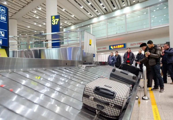 airport luggage claim area