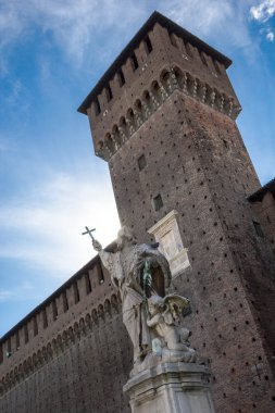 anıt francesco sforza sforza Kalesi içinde