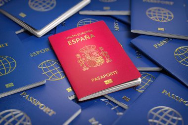 İspanya pasaportu diğer ülkelerin pasaport yığınında. Göçmenlik, vatandaşlık, seyahat ve turizm konsepti. 3d illüstrasyon