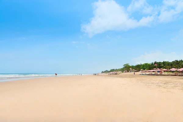 Praia de Kuta em Bali, Indonésia — Fotografia de Stock