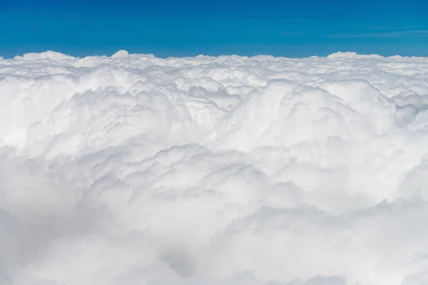 Sky and clouds background — Stock Photo, Image