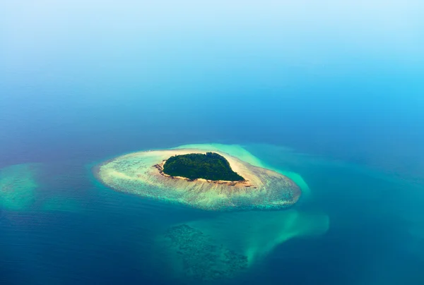 Vista aérea de la isla tropical — Foto de Stock