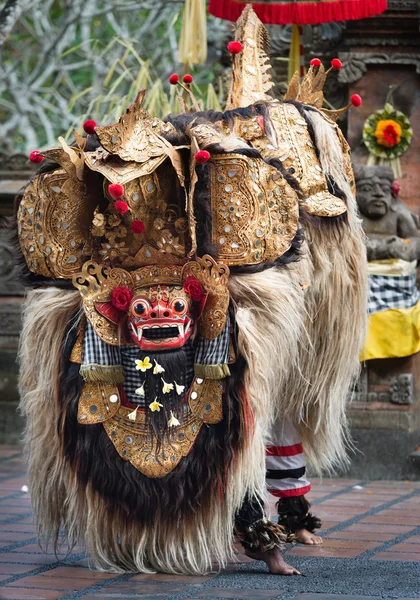 Traditional classical Barong theatre show on Bali — Stock Photo, Image
