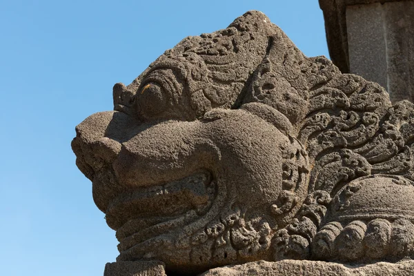 Detalhe da arquitetura no templo de Prambanan, Indonésia — Fotografia de Stock