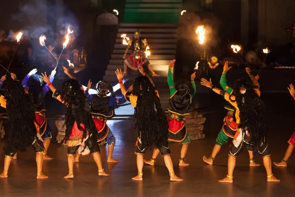 普兰巴南，印度尼西亚在罗摩衍那芭蕾舞团 — 图库照片