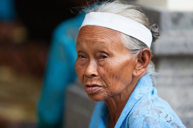 Bali dili yaşlı kadın portresi