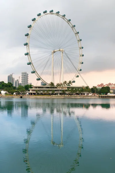 Ferris wheel - Singapore Flyer Royalty Free Stock Photos