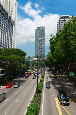 Orchard road Singapur popüler bir alışveriş caddesi olan