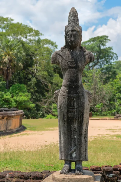 Statue on ancient kind — Stock Photo, Image