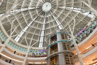 Kuala Lumpur 'da alışveriş merkezi Suria KLCC