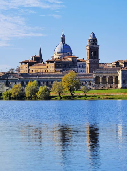 Mantua Cityscape, Lombardia, Itália — Fotografia de Stock