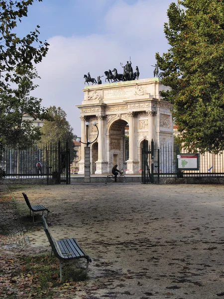 O Arco da Paz, Milão, Lombardia, Itália — Fotografia de Stock
