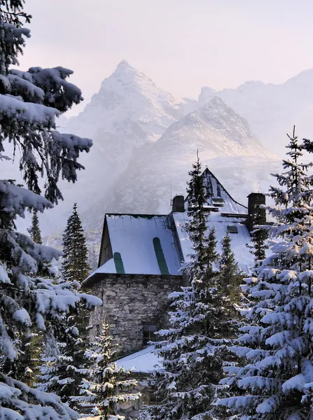 Mountain Shelter, Tatra Mountains, Poland — Stock Photo, Image
