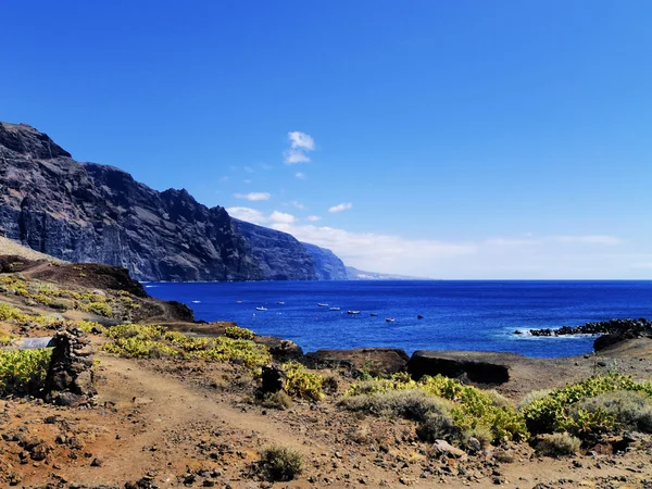 Los gigantes (vy från punta teno), Teneriffa, Kanarieöarna, Spanien — Stockfoto