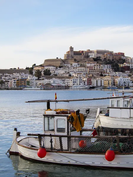 Puerto en Ibiza Ciudad, Islas Baleares, España — Foto de Stock