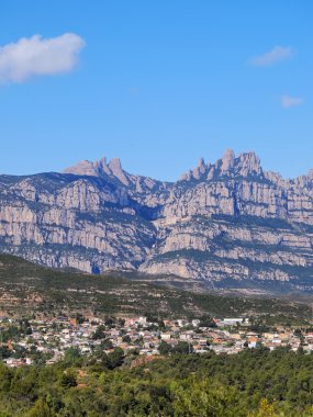 Montserrat dağ, İspanya