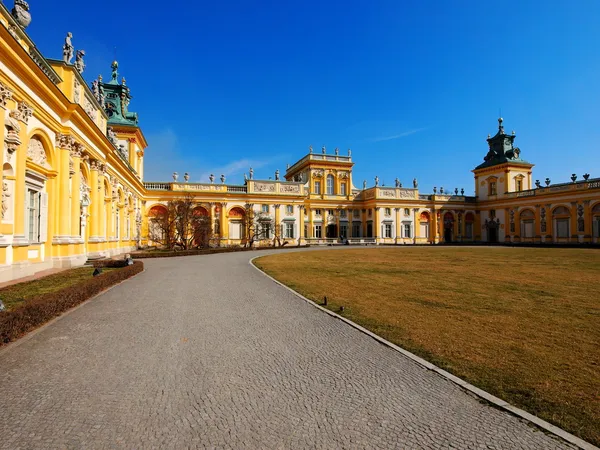 Палац Віланов у Варшаві. — стокове фото