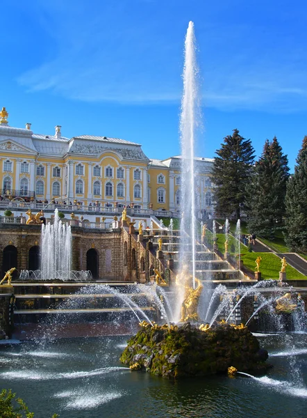 Peterhof in Rusland — Stockfoto