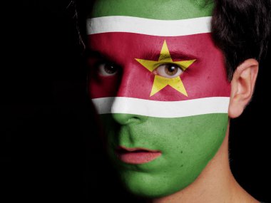 Surinam Cumhuriyeti bayrağı