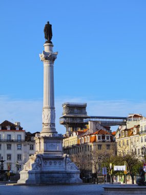 Lizbon 'daki Rossio Meydanı
