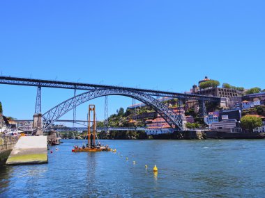 Porto 'daki Douro Nehri
