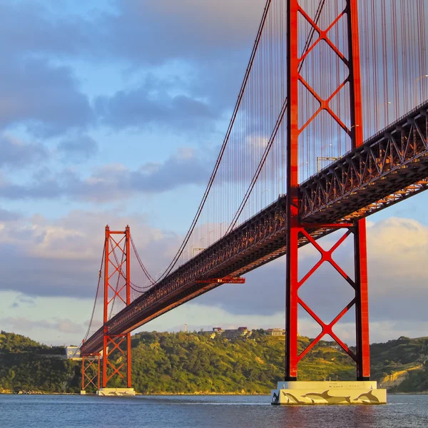 Brücke in Lissabon — Stockfoto