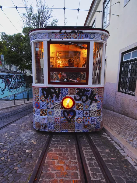 Standseilbahn in Lissabon — Stockfoto