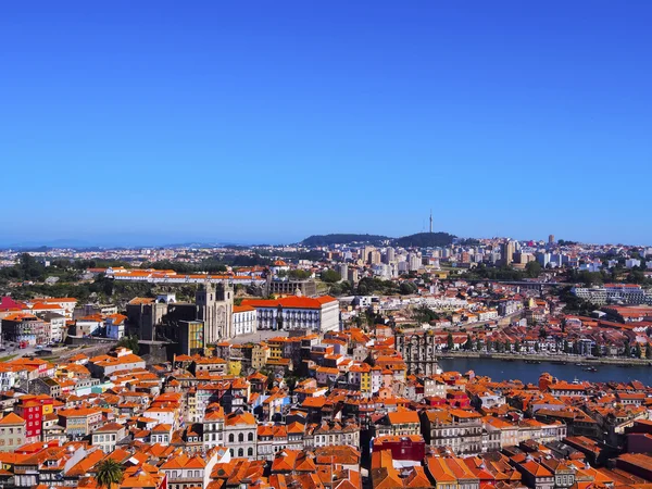Utsikt fra Clerigos Tower i Porto – stockfoto