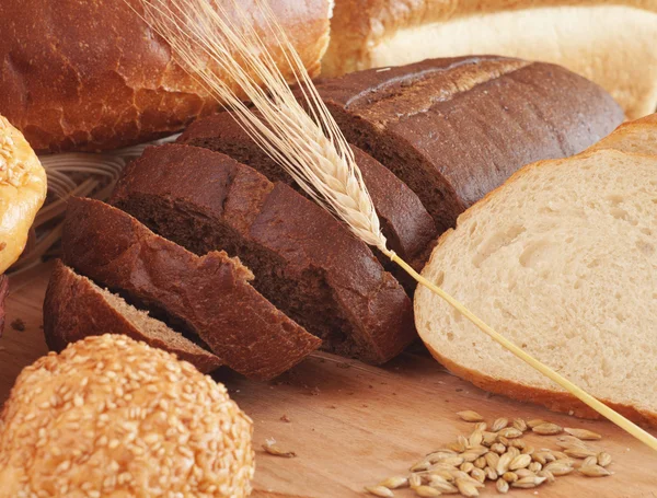 Frisches Brot — Stockfoto